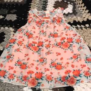 Flowy tank